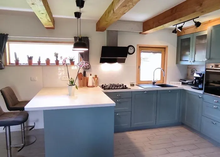 Wooden House Gabra * 帕德纳特