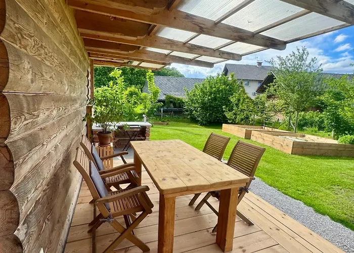 Wooden House Gabra 帕德纳特